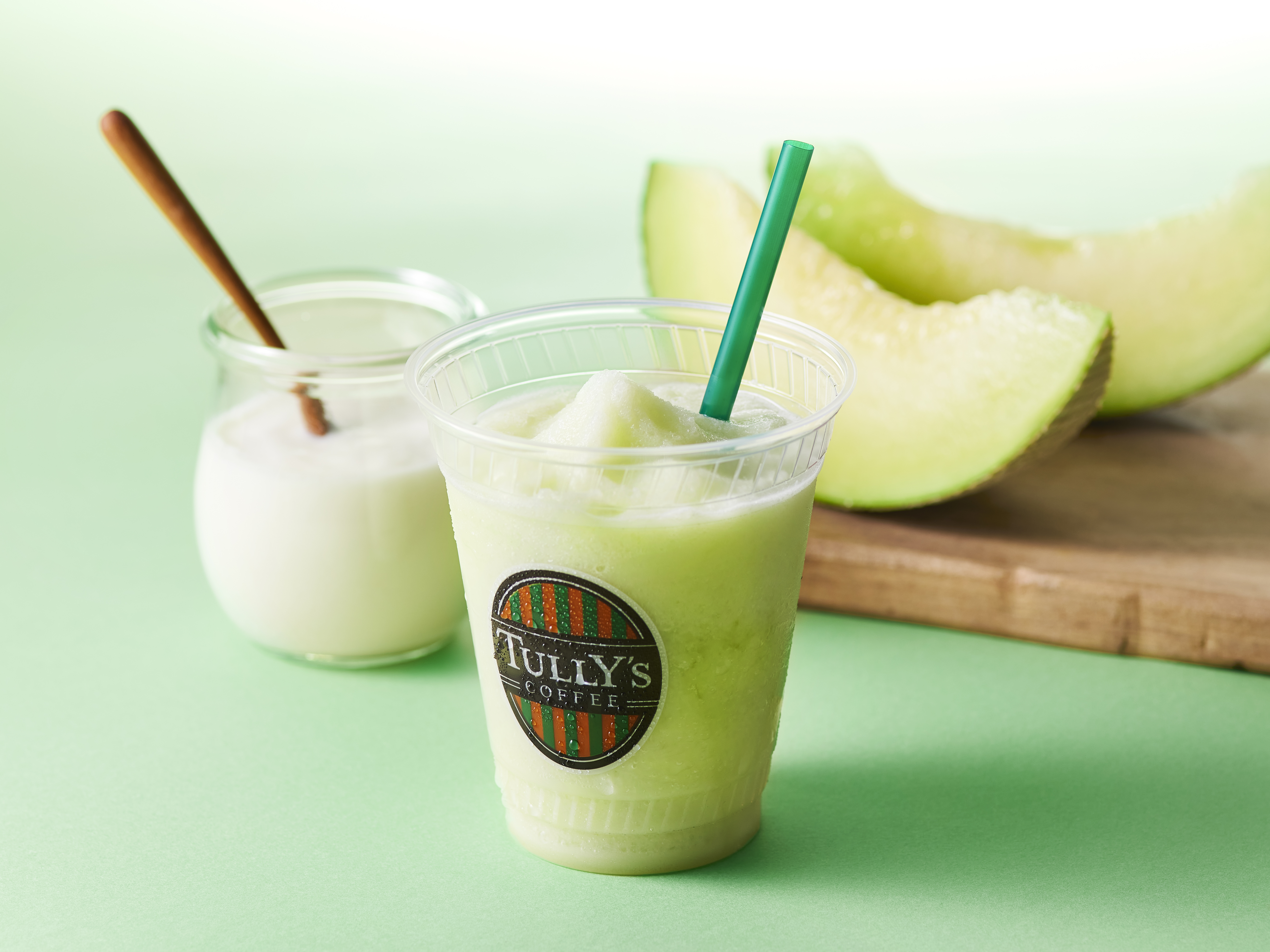 タリーズコーヒー フローズンのドリンクを飲んで夏をのりきろう!